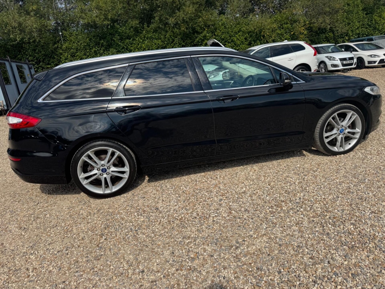 Used Ford Mondeo 2016 for sale - 76413846: Photo 22