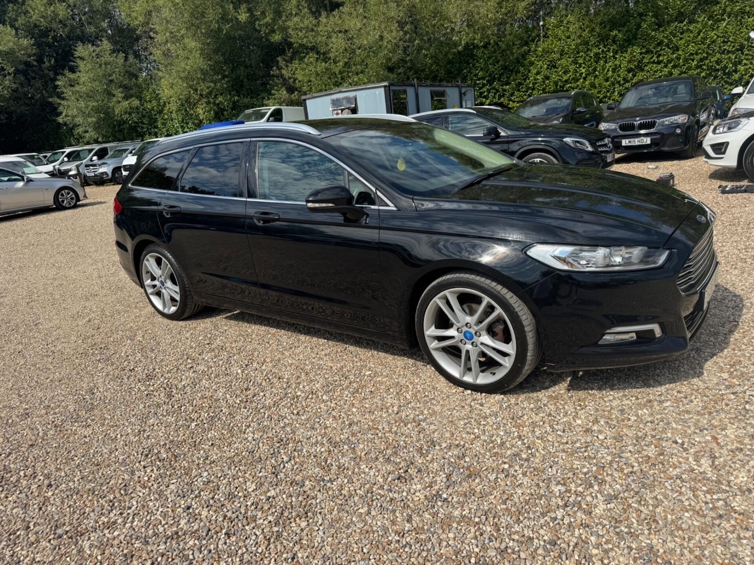 Used Ford Mondeo 2016 for sale - 76413846: Photo 27