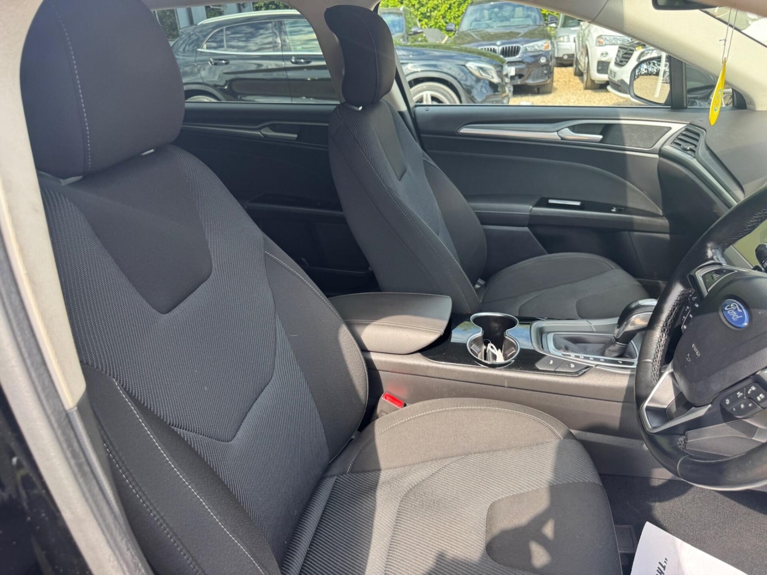 Used Ford Mondeo 2016 for sale - 76413846: Photo 28