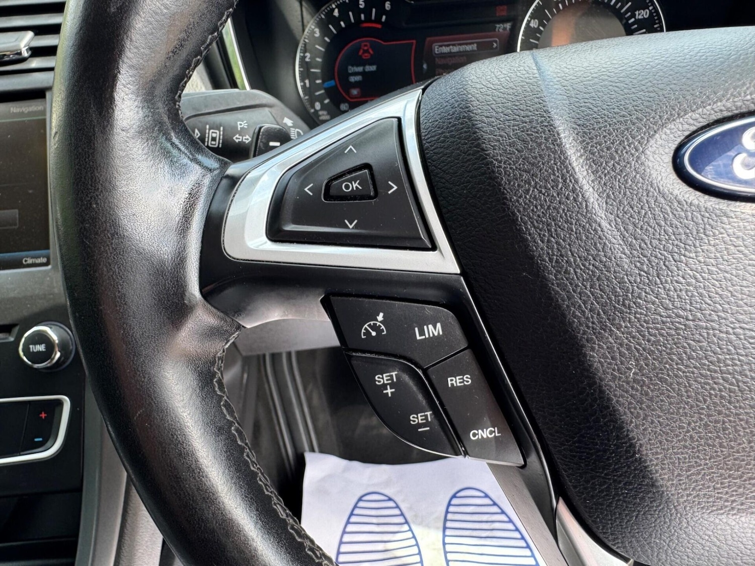 Used Ford Mondeo 2016 for sale - 76413846: Photo 38