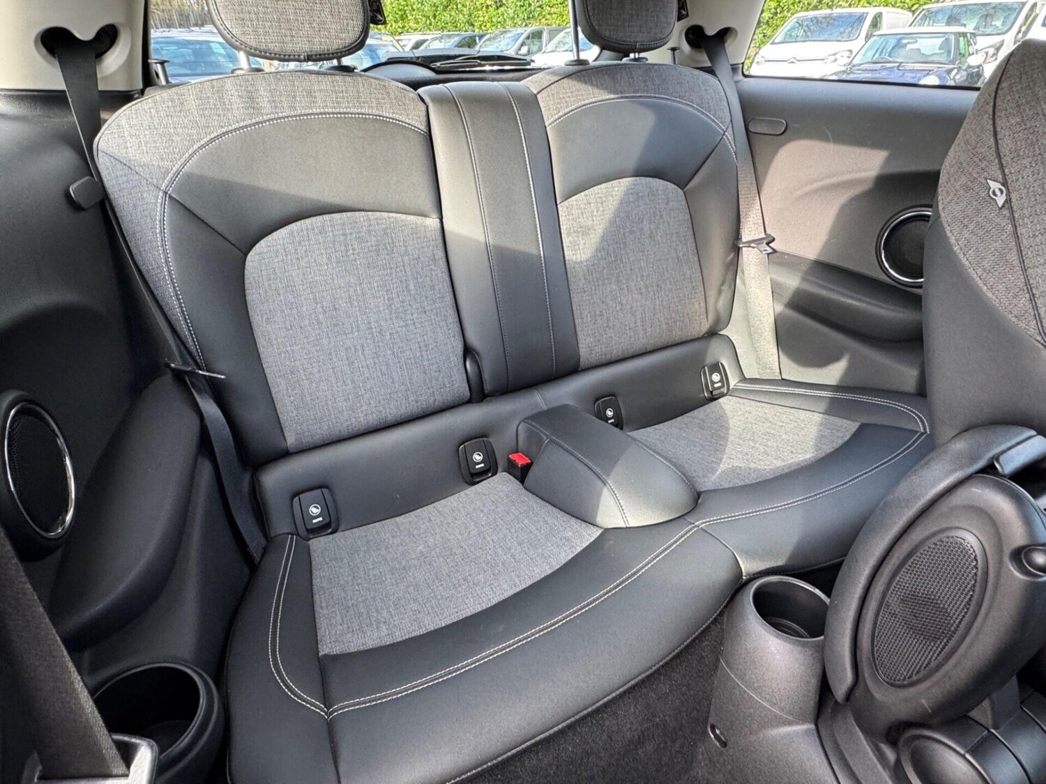 Used MINI Hatch 2014 for sale - 76940444: Photo 24