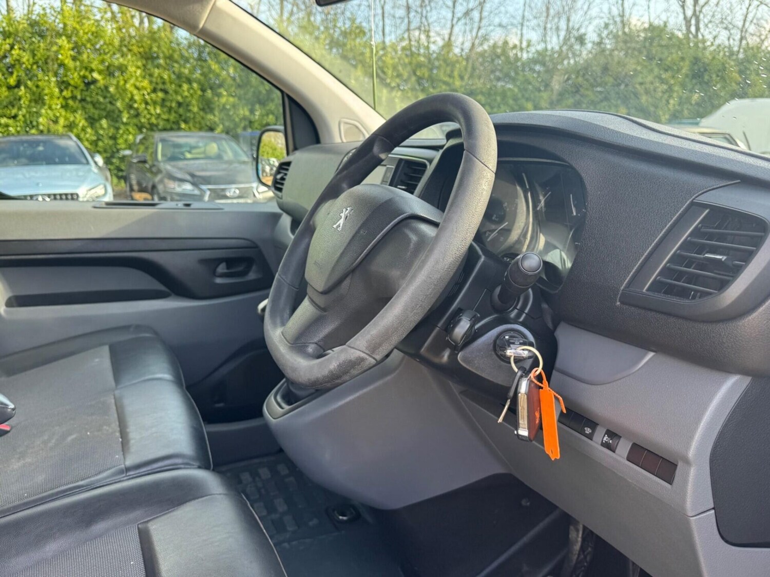 Used Peugeot Expert 2017 for sale - 77831862: Photo 35