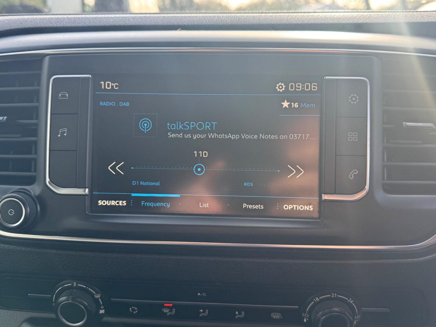 Used Peugeot Expert 2017 for sale - 77831862: Photo 44