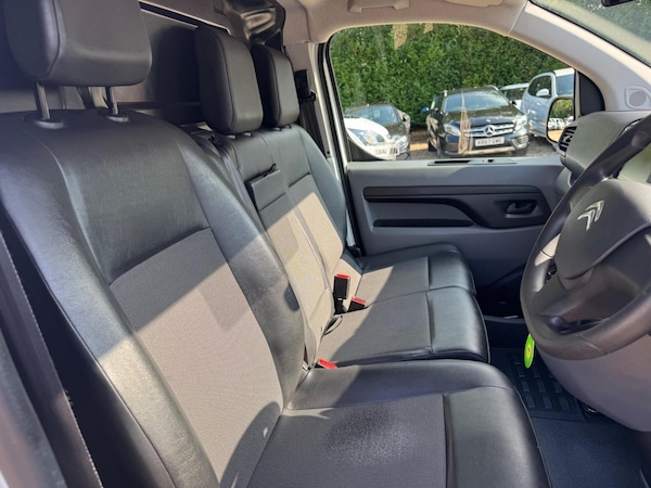 Used Citroen Dispatch 2020 for sale - 75453563: Photo 42