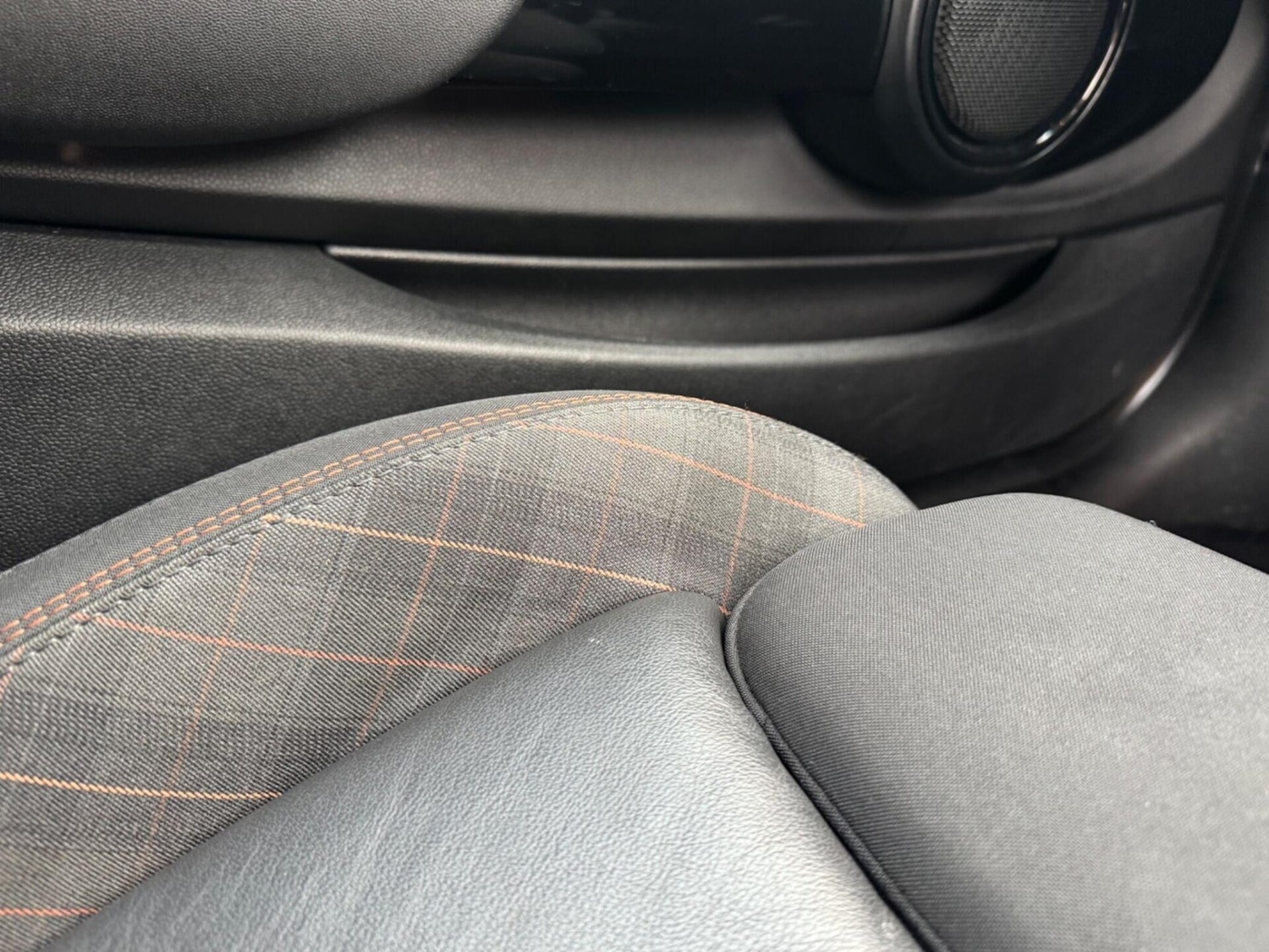 Used MINI Hatch 2017 for sale - 77245184: Photo 34