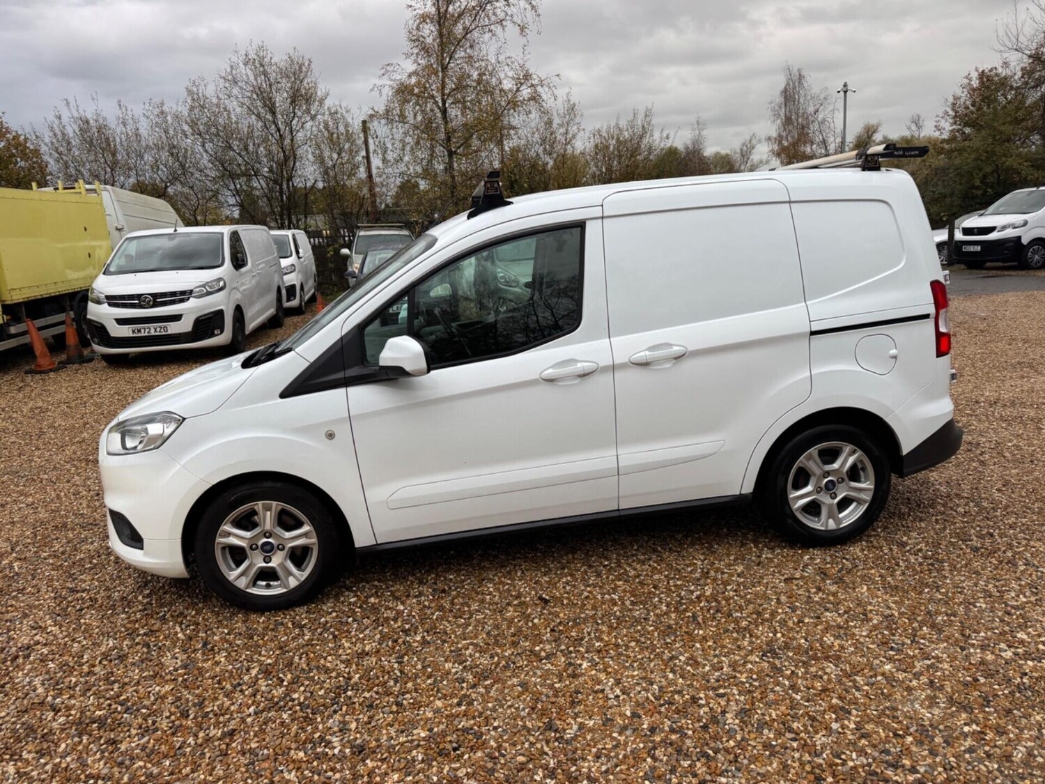Used Ford Transit Courier 2021 for sale - 76581300: Photo 13