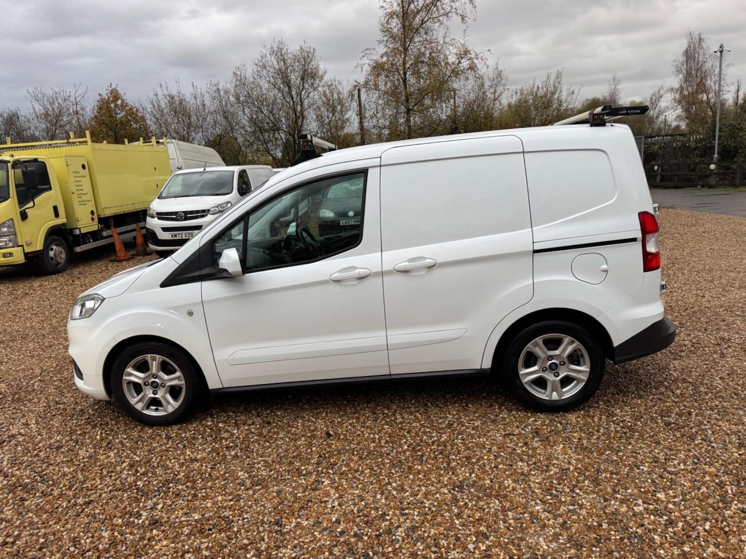 Used Ford Transit Courier 2021 for sale - 76581300: Photo 17