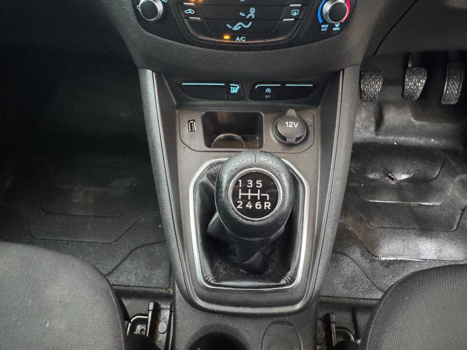 Used Ford Transit Courier 2021 for sale - 76581300: Photo 46