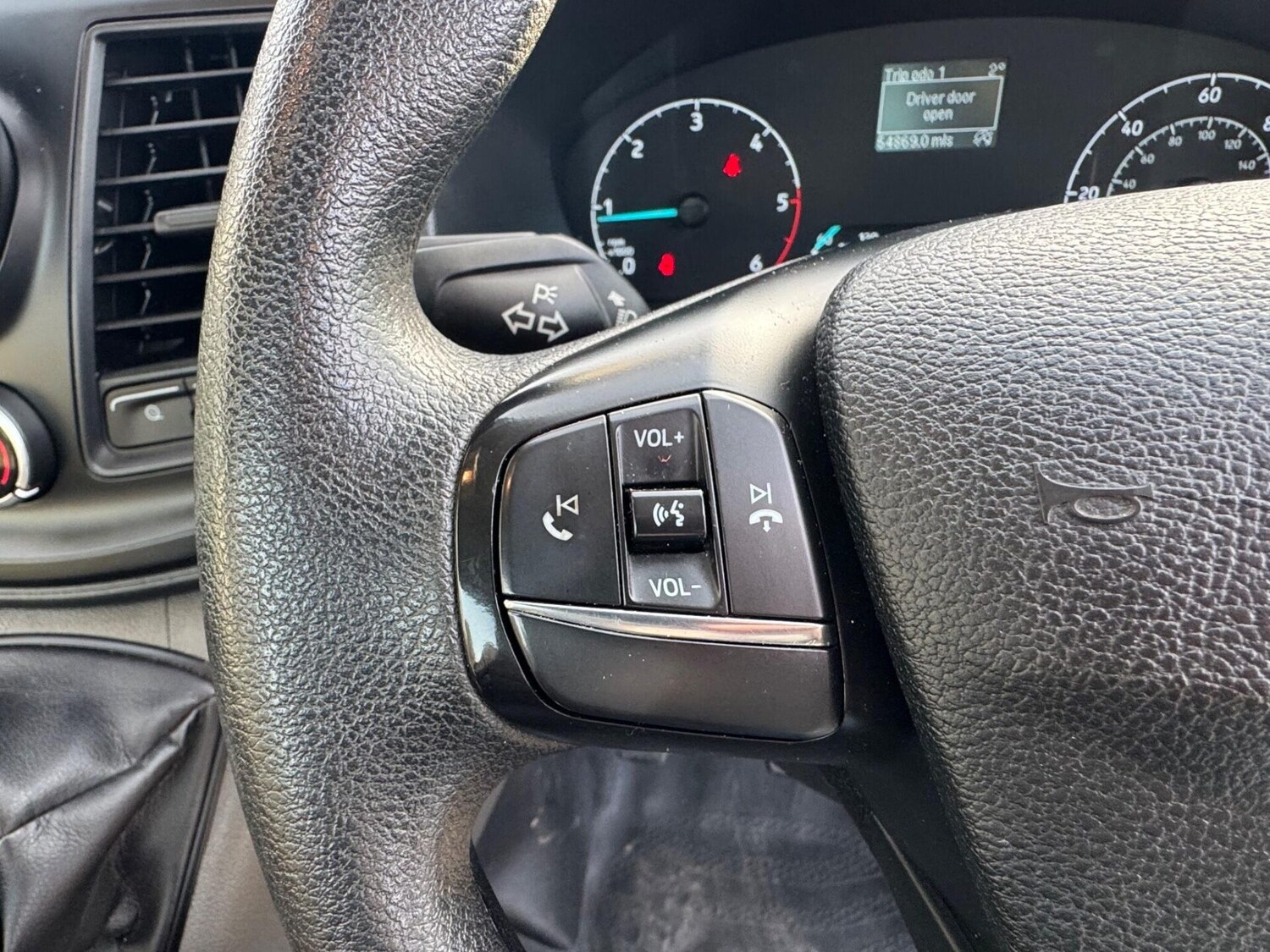 Used Ford Transit 2022 for sale - 76957119: Photo 66