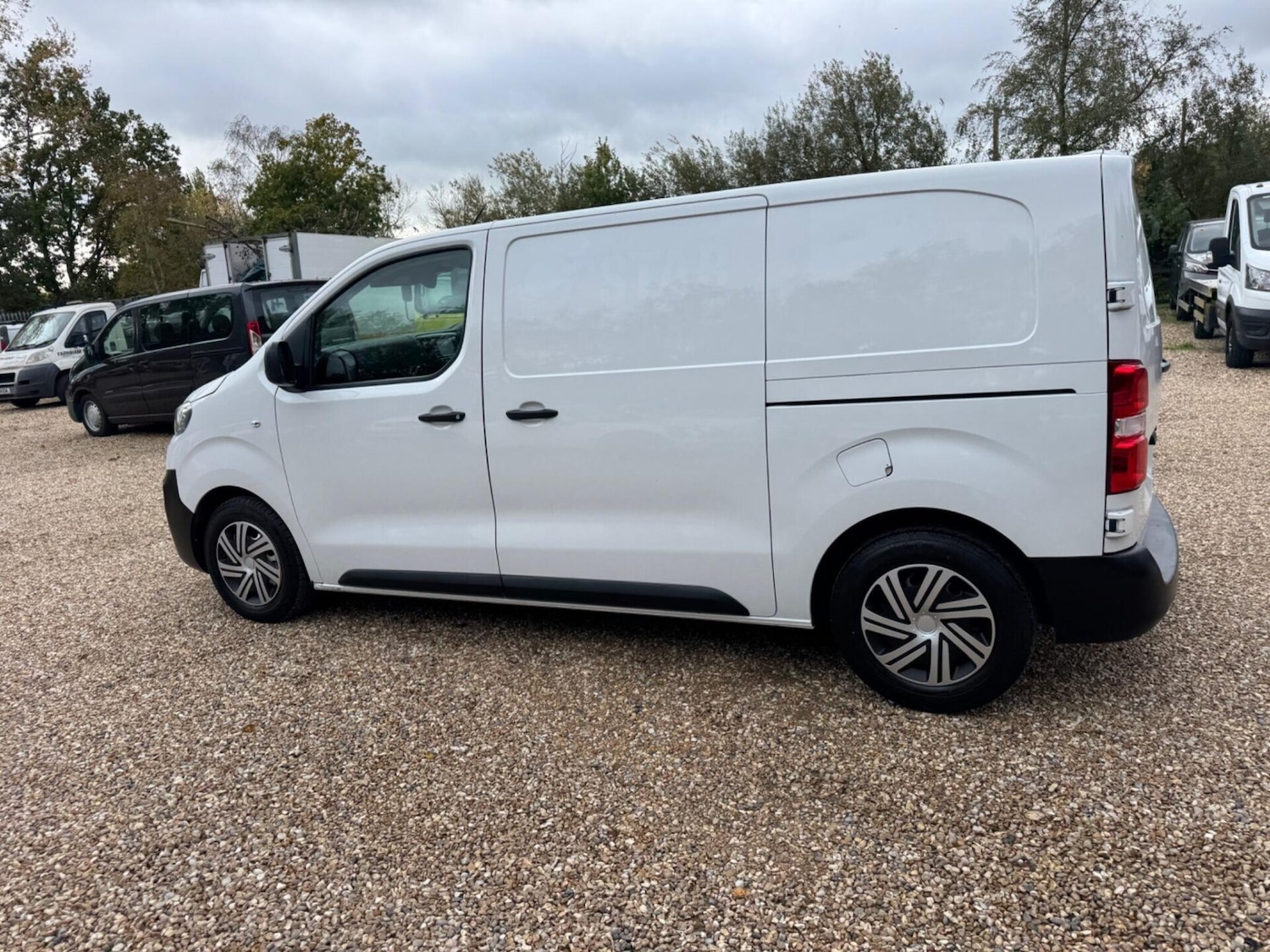 Used Peugeot Expert 2022 for sale - 76331185: Photo 20