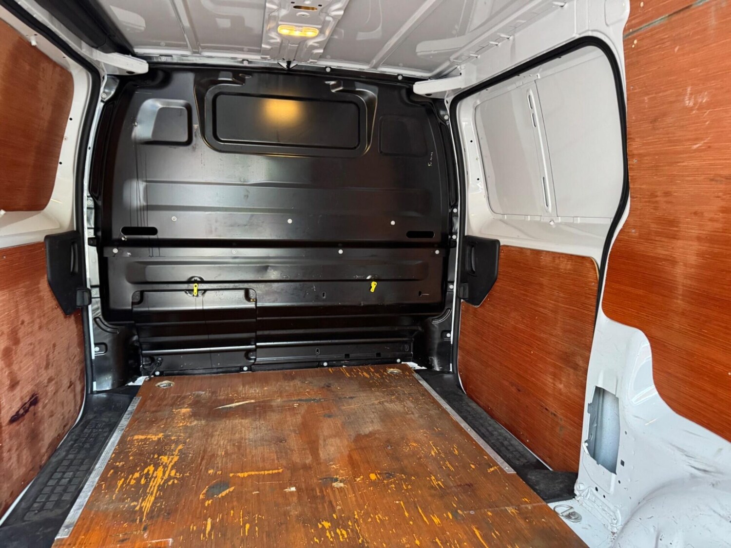 Used Peugeot Expert 2022 for sale - 76331185: Photo 30