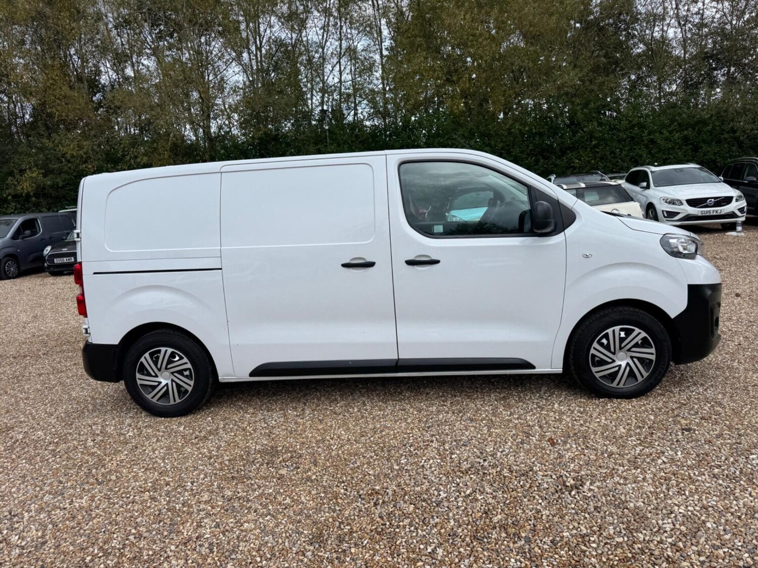 Used Peugeot Expert 2022 for sale - 76331185: Photo 35