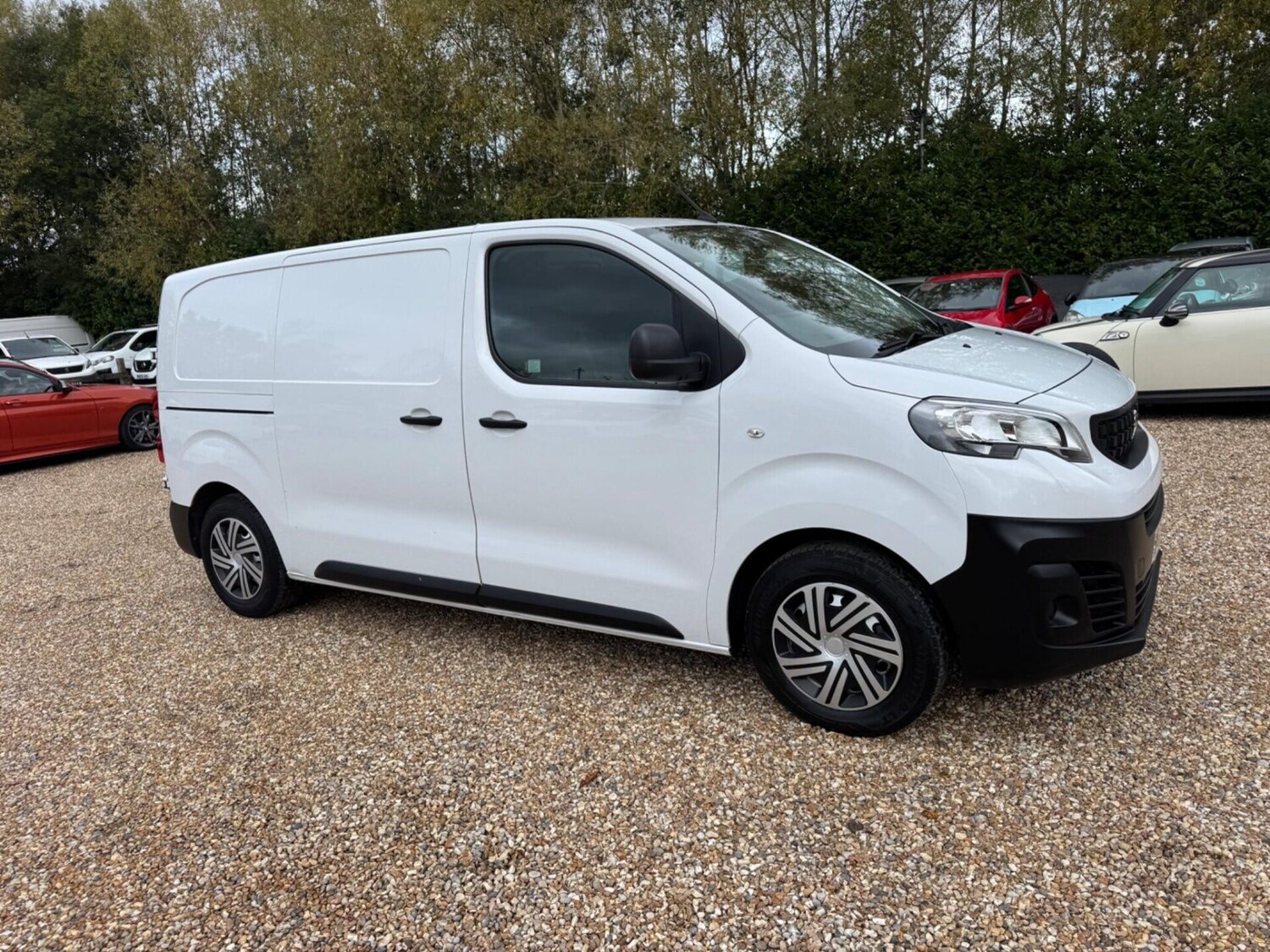 Used Peugeot Expert 2022 for sale - 76331185: Photo 42