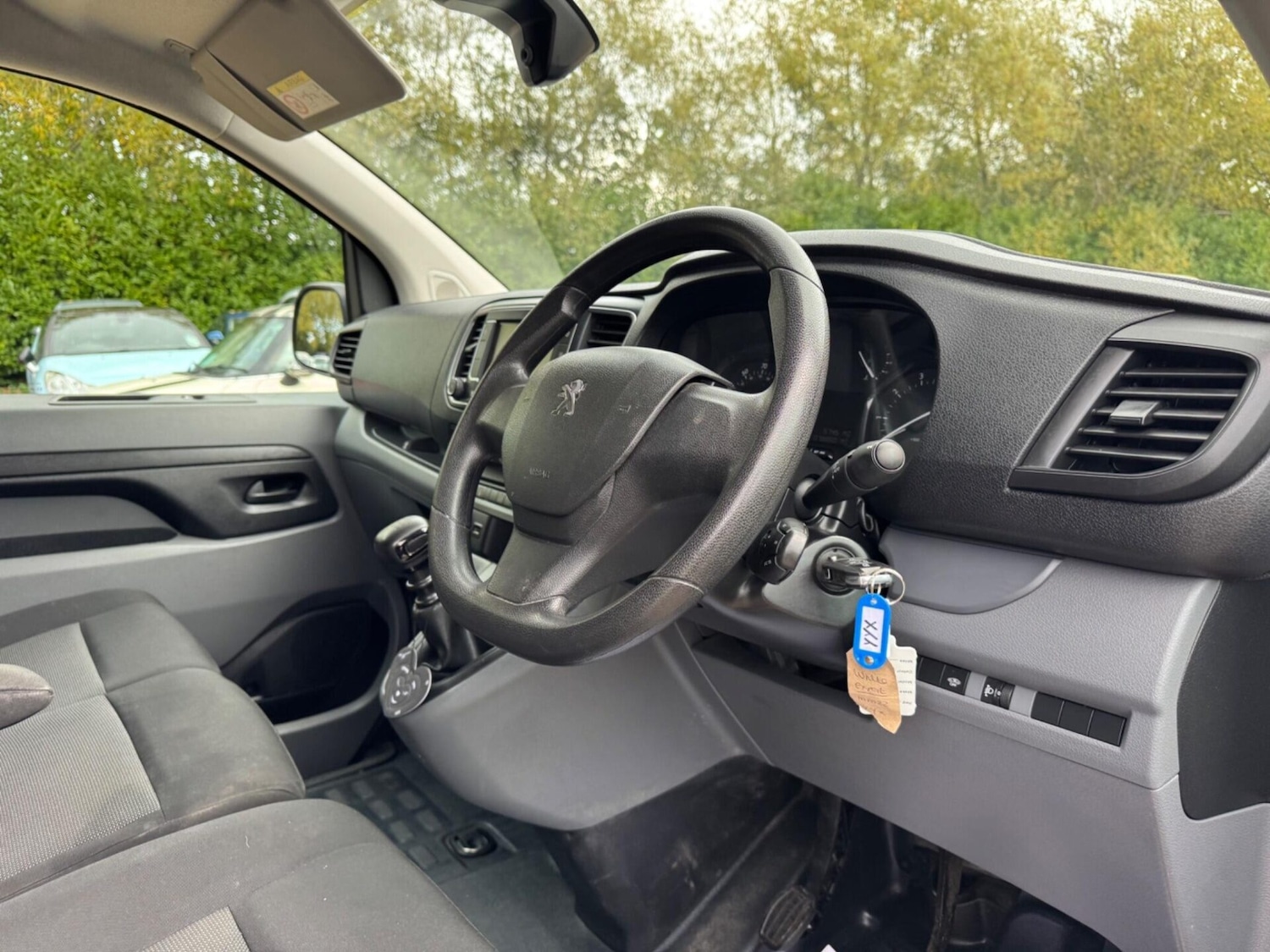 Used Peugeot Expert 2022 for sale - 76331185: Photo 43