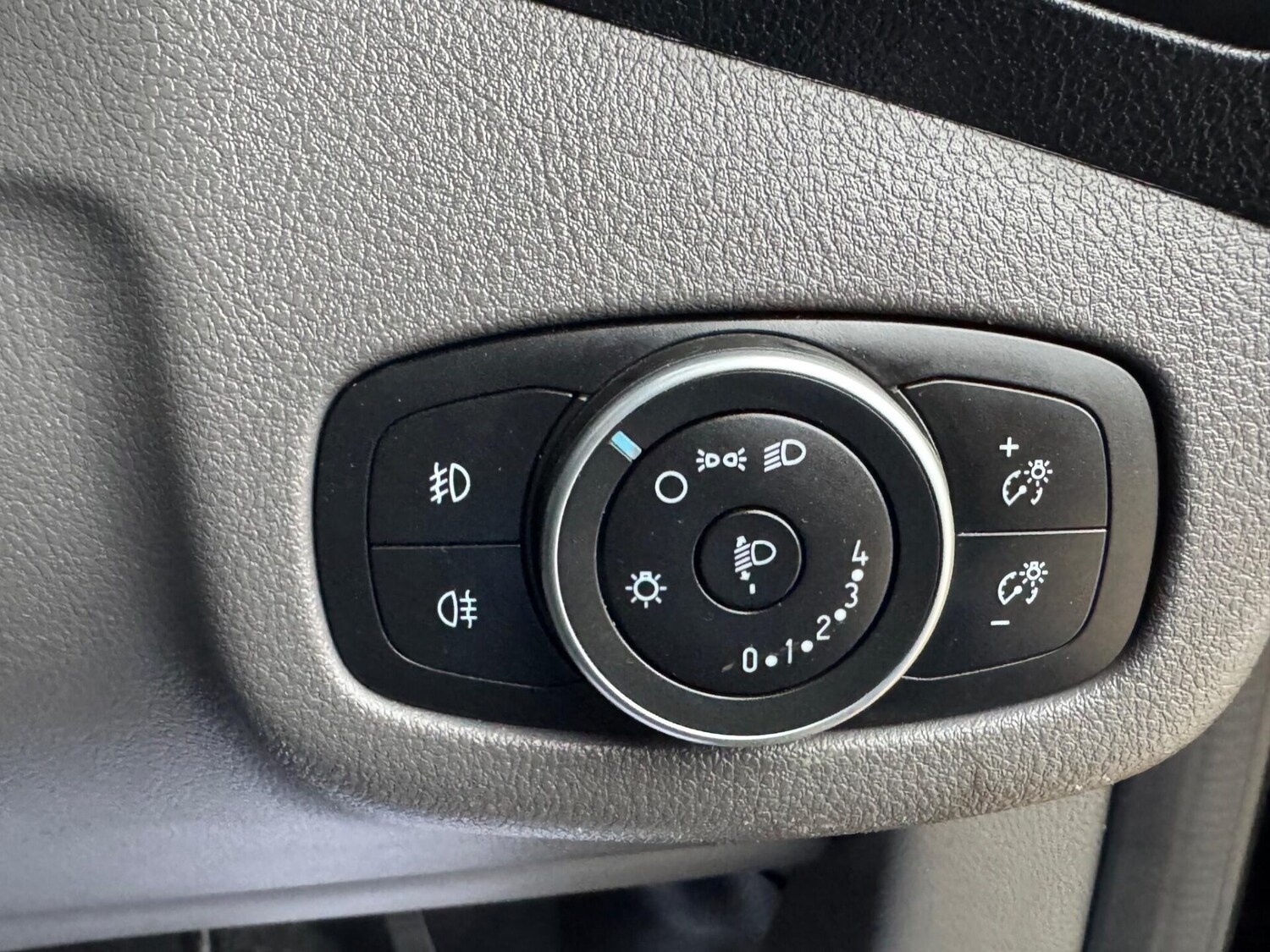 Used Ford Transit Connect 2020 for sale - 77463027: Photo 36