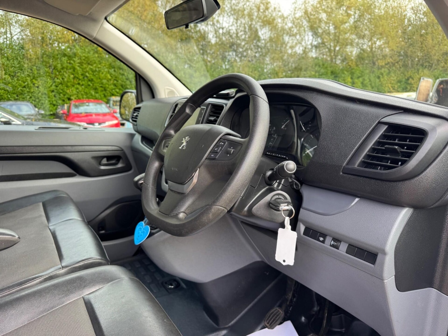 Used Peugeot Expert 2021 for sale - 76353750: Photo 32