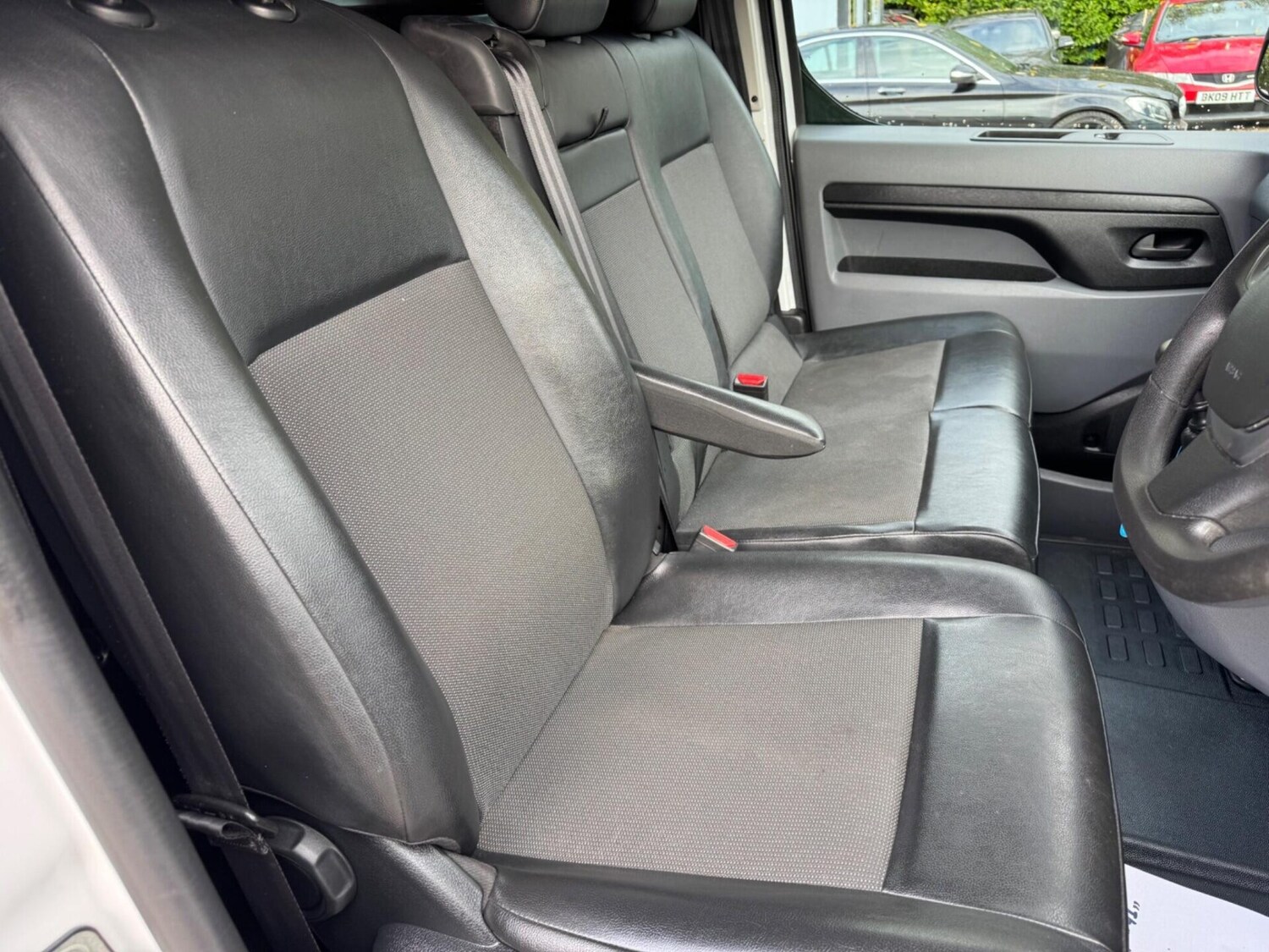 Used Peugeot Expert 2021 for sale - 76353750: Photo 34