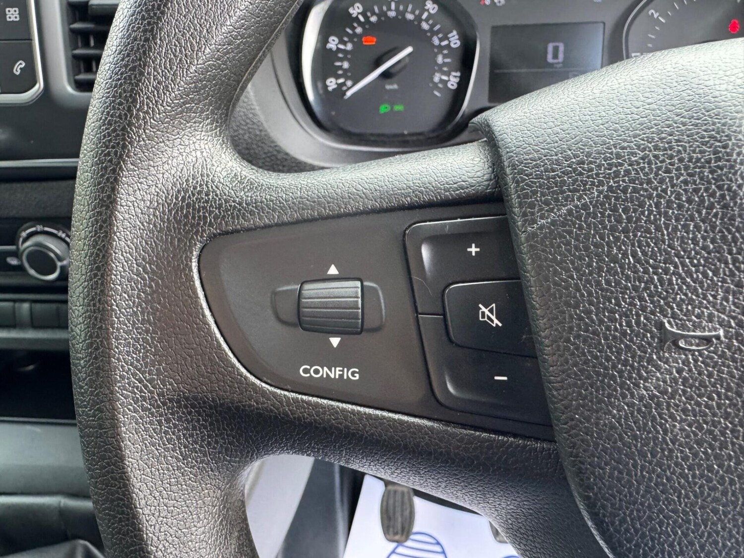 Used Peugeot Expert 2021 for sale - 76353750: Photo 42