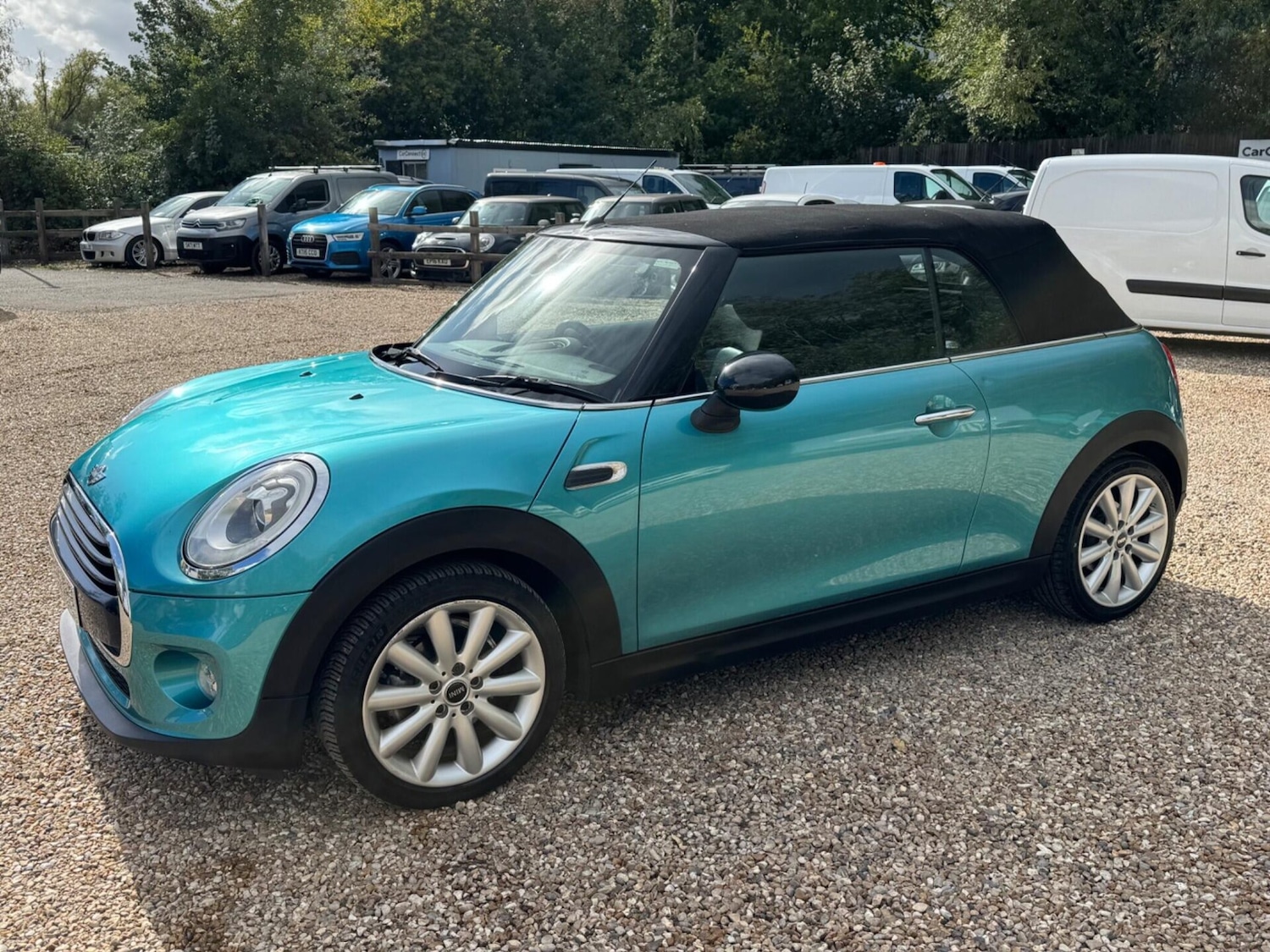 Used MINI Convertible 2016 for sale - 76453711: Photo 32