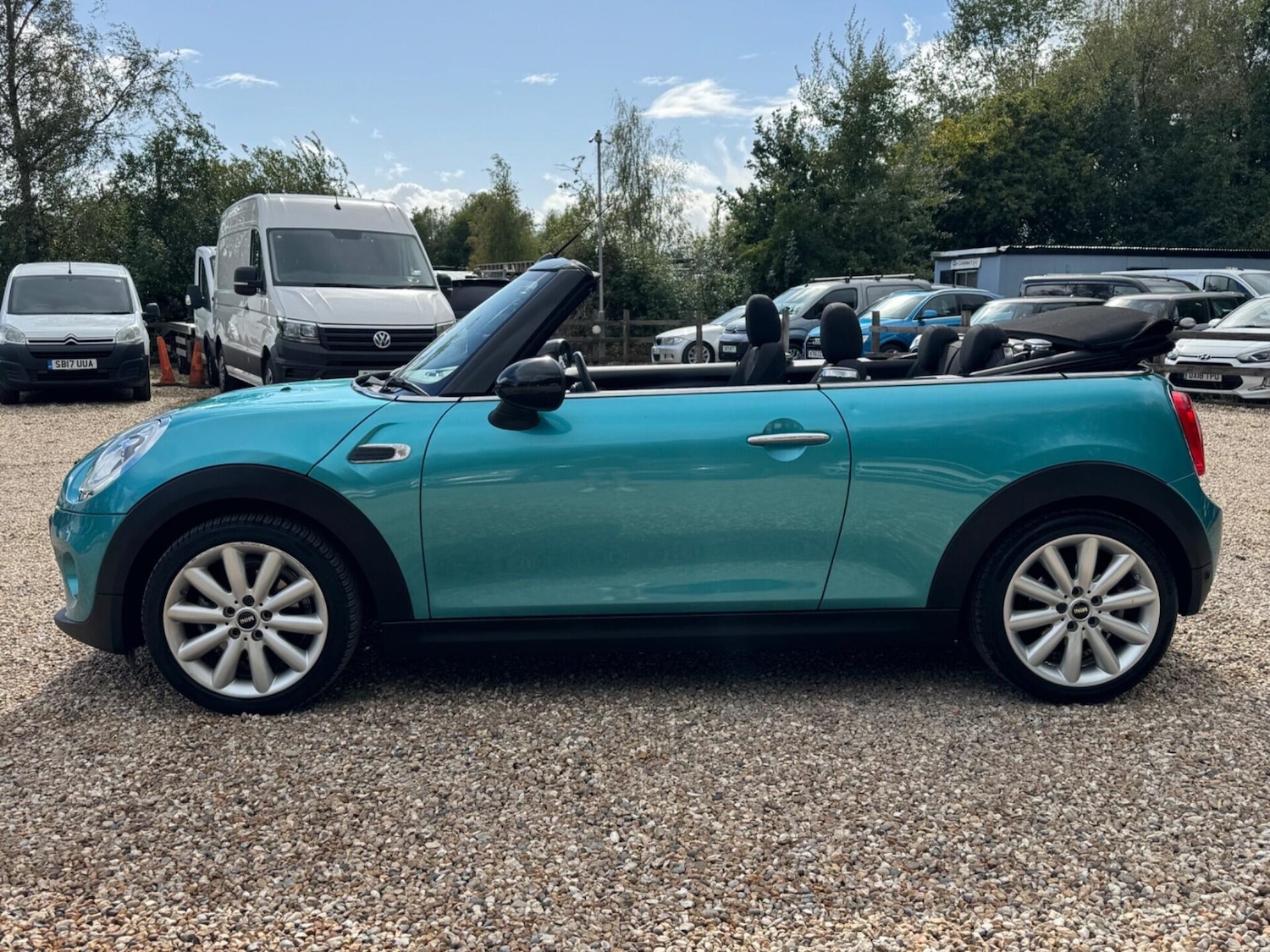 Used MINI Convertible 2016 for sale - 76453711: Photo 8