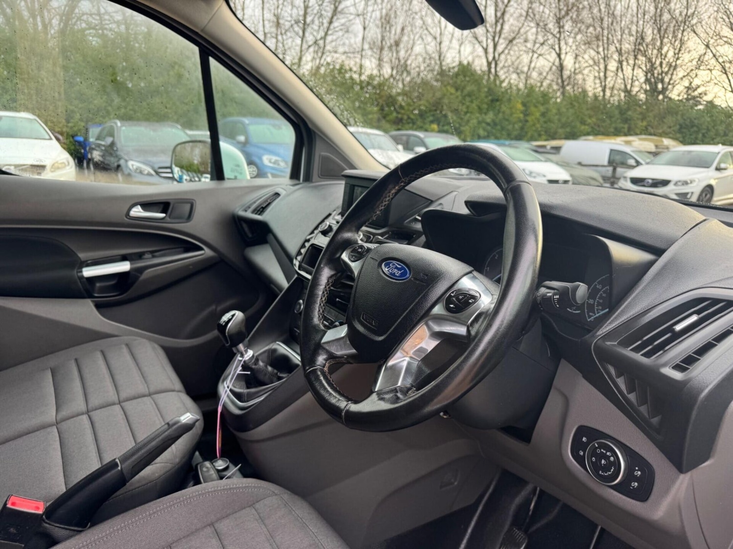 Used Ford Transit Connect 2018 for sale - 77617951: Photo 37