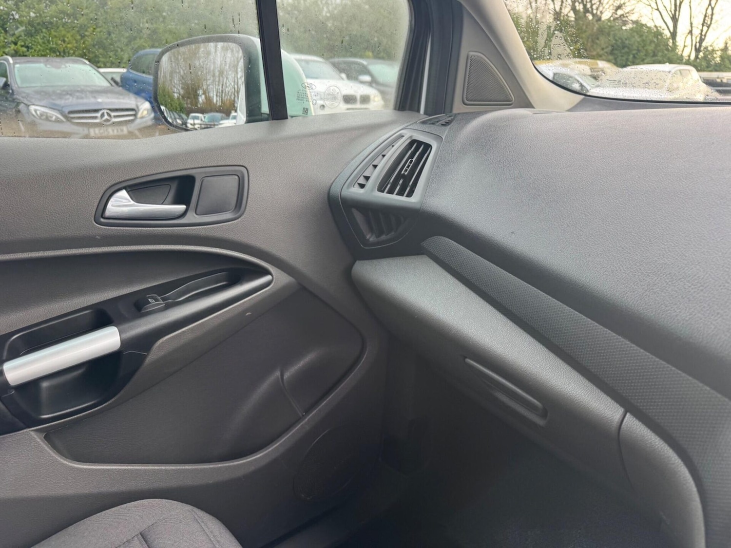 Used Ford Transit Connect 2018 for sale - 77617951: Photo 42