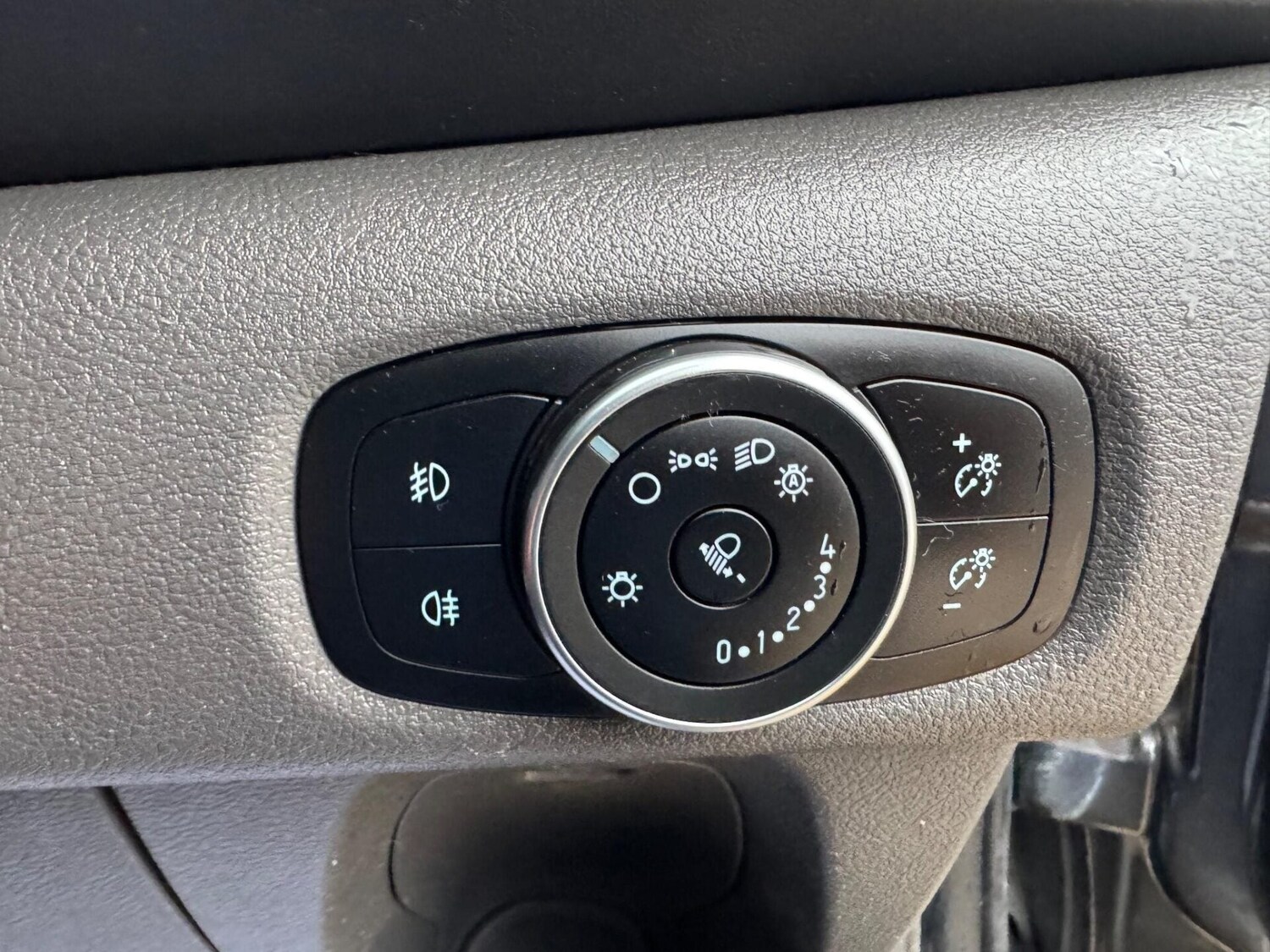 Used Ford Transit Custom 2018 for sale - 77182291: Photo 35