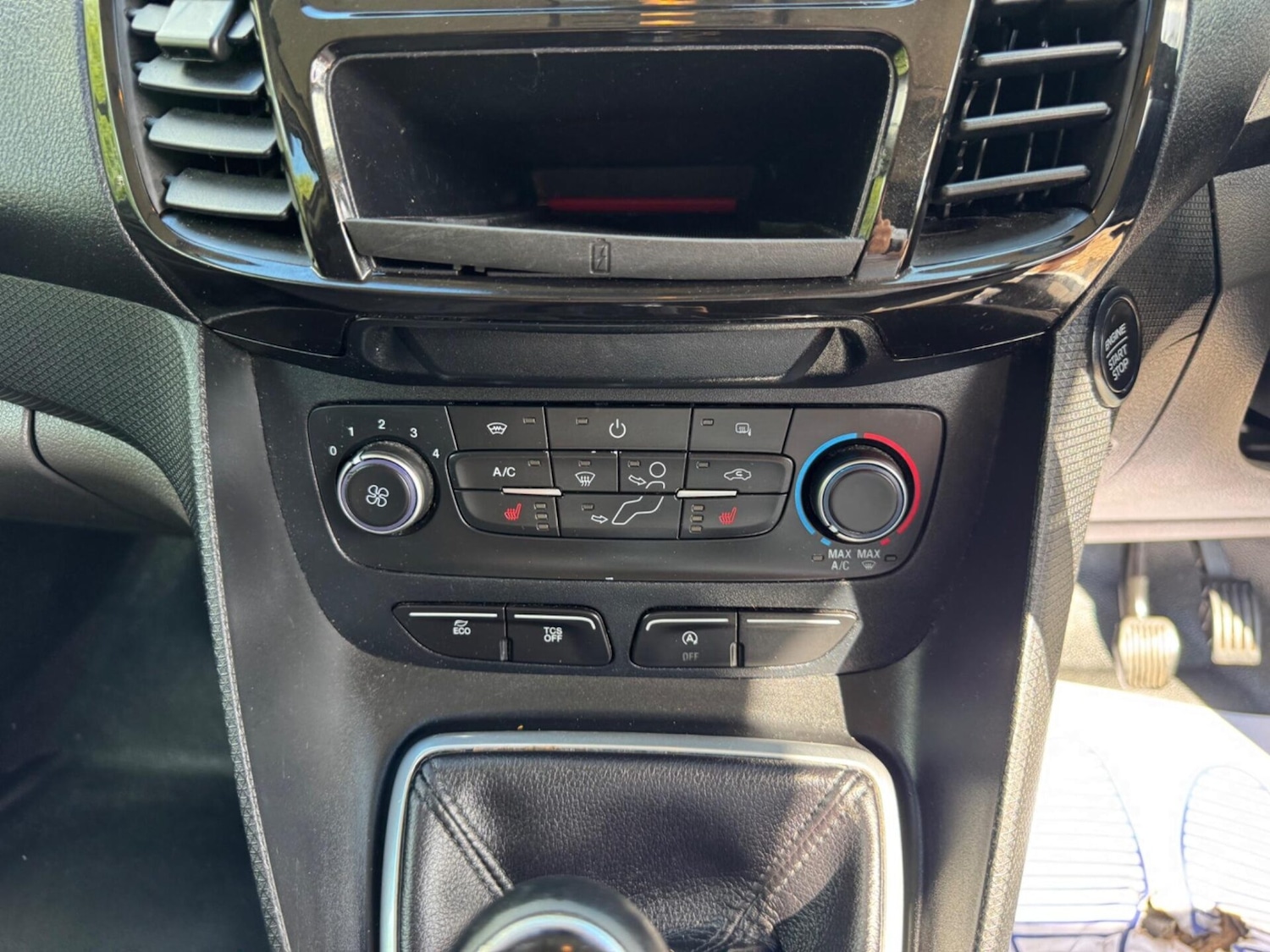 Vehicle 33