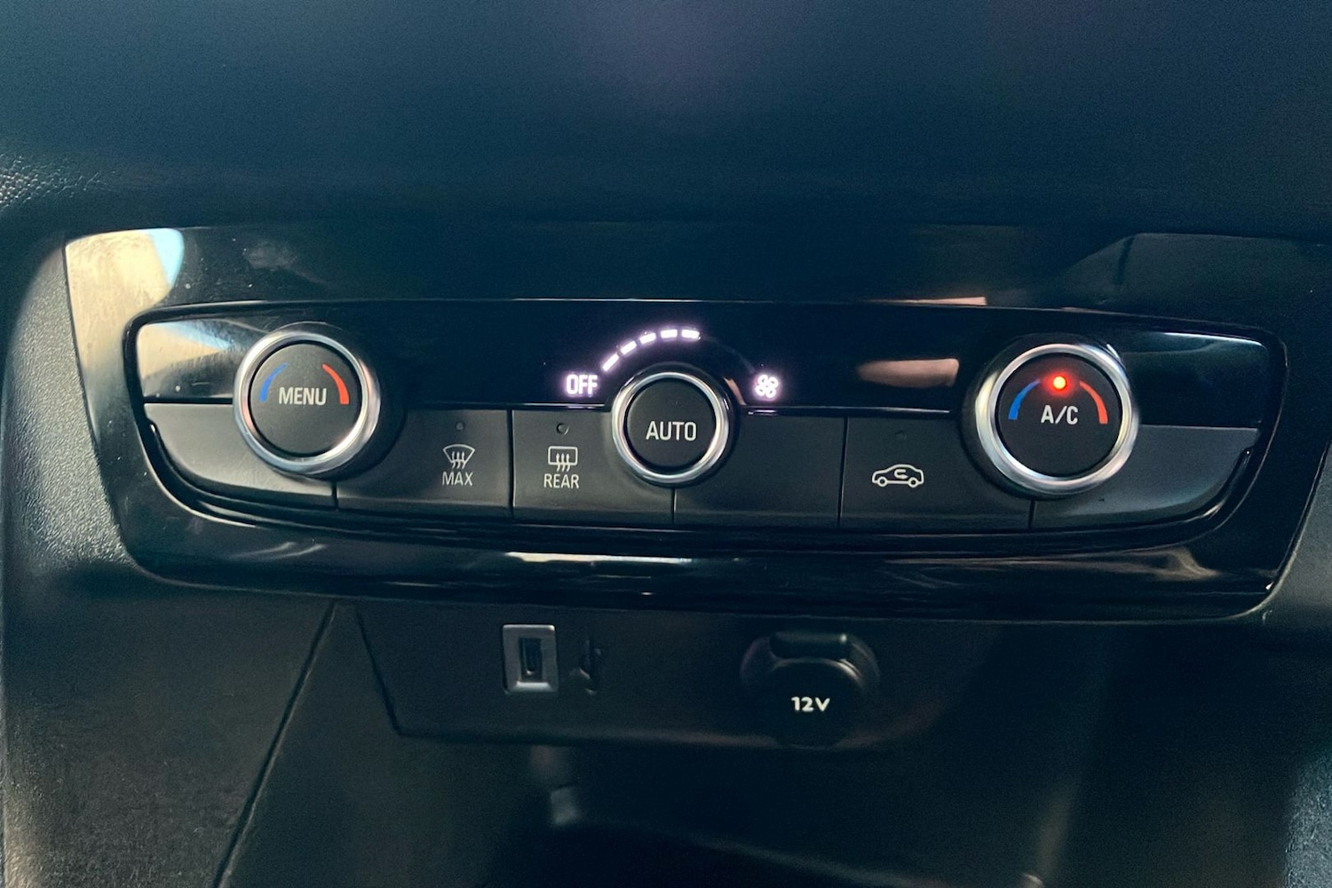 Used Vauxhall Corsa 2024 for sale - 77283629: Photo 40