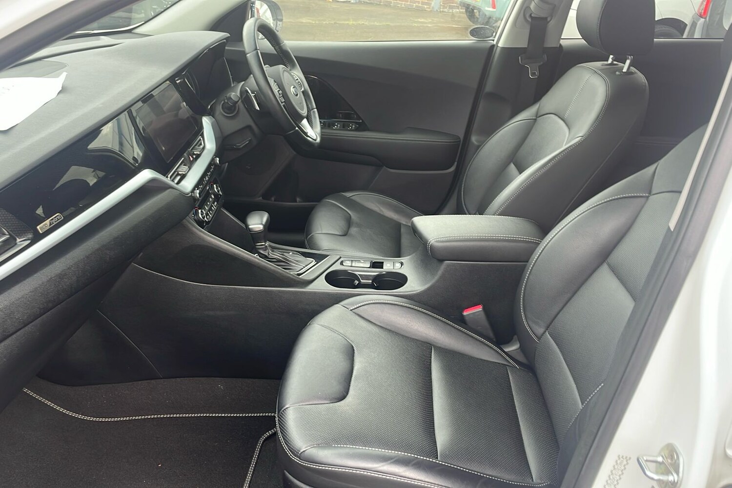 Used Kia Niro 2021 for sale - 76089907: Photo 3