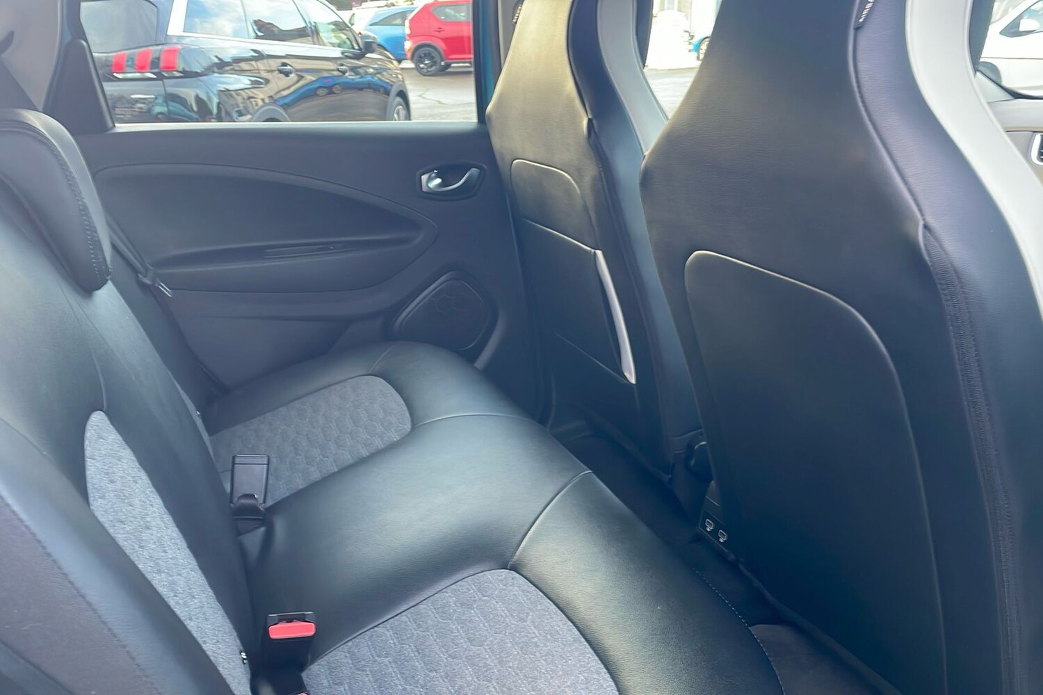 Used Renault Zoe 2021 for sale - 77527897: Photo 11