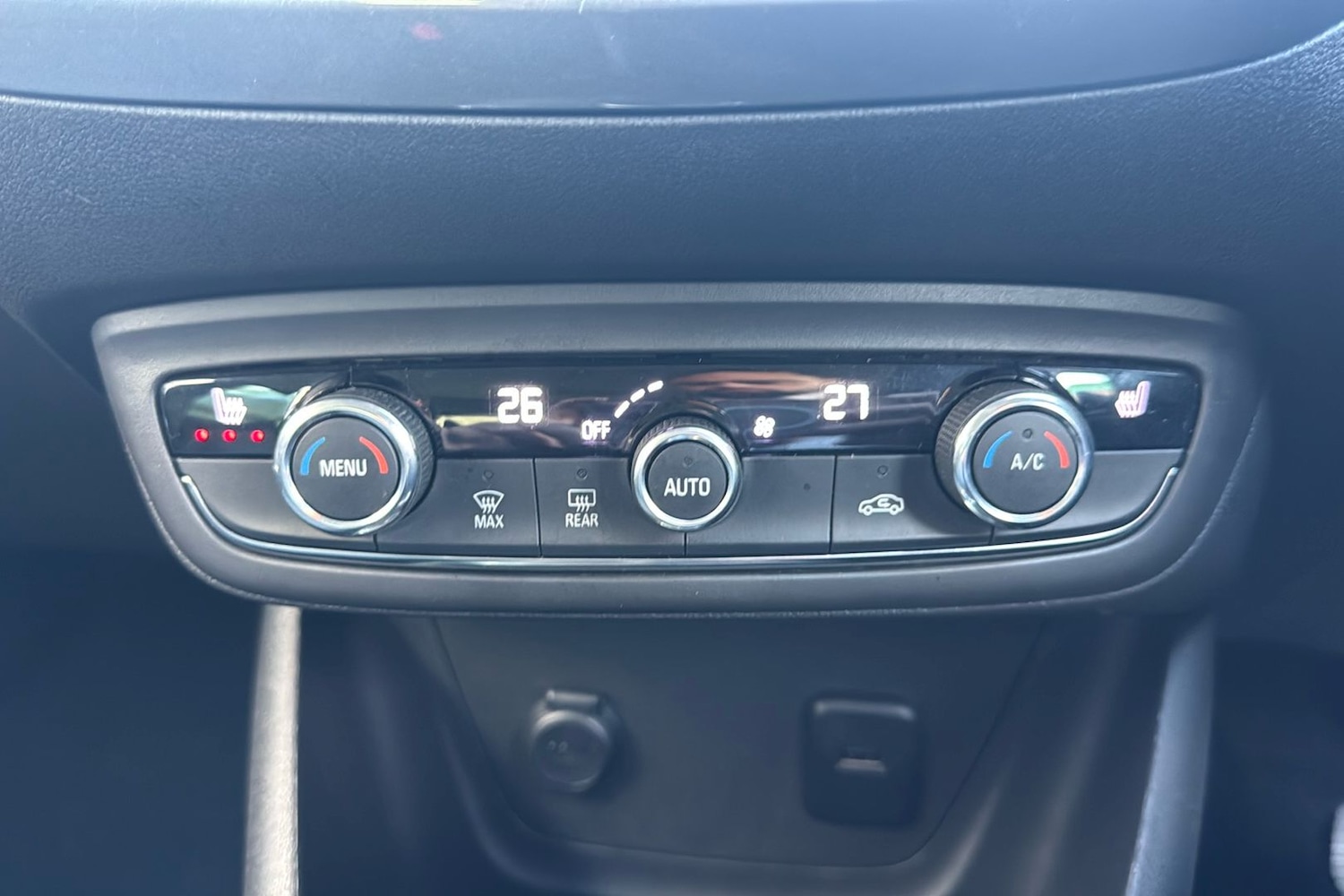 Used Vauxhall Crossland 2021 for sale - 76442538: Photo 15