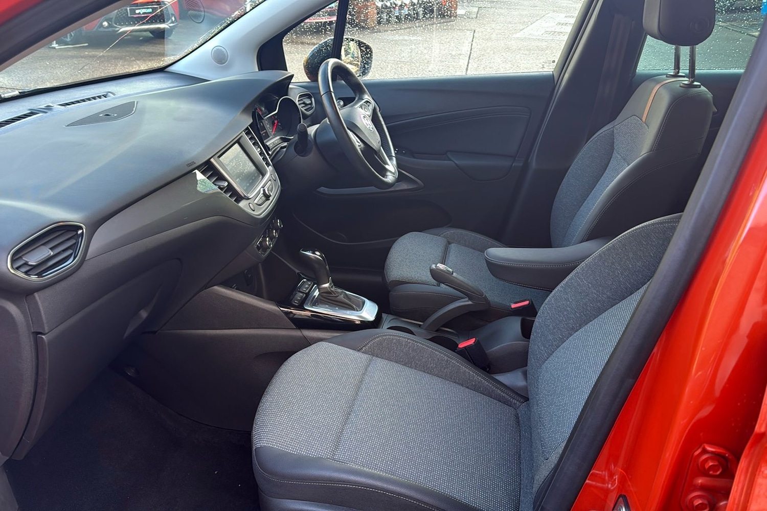 Used Vauxhall Crossland 2021 for sale - 76442538: Photo 3