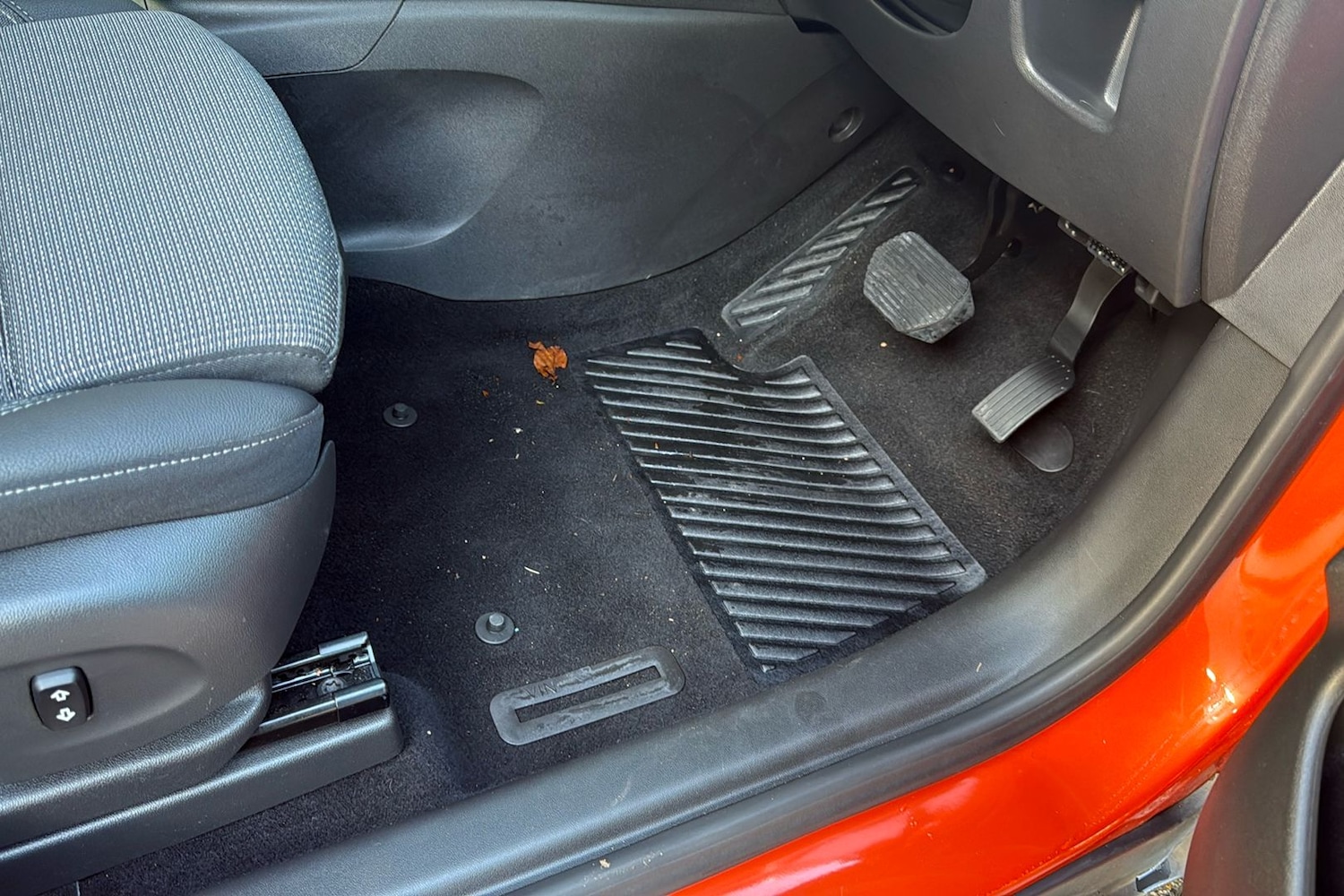 Used Vauxhall Crossland 2021 for sale - 76442538: Photo 33