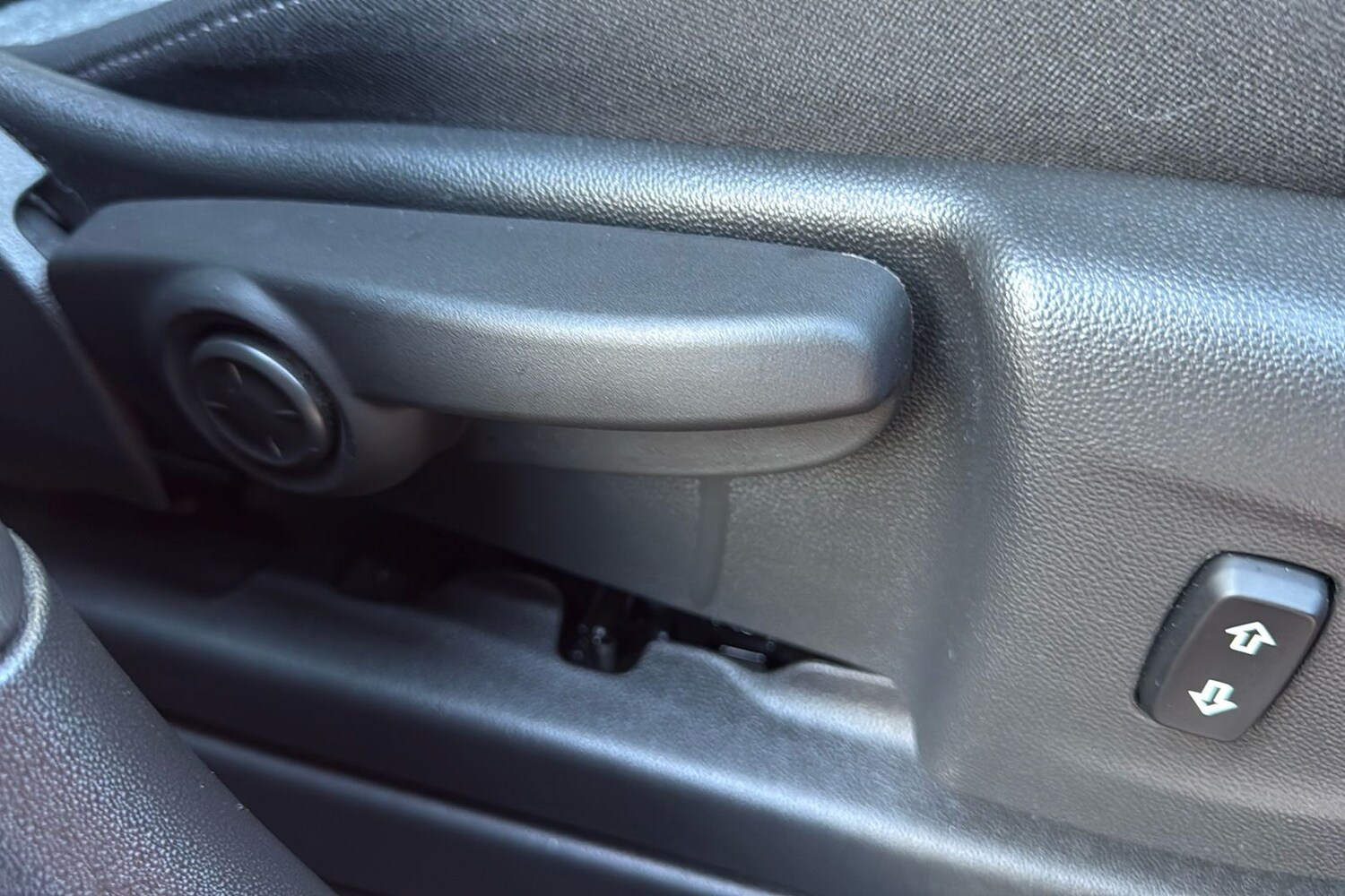 Used Vauxhall Crossland 2021 for sale - 76442538: Photo 34