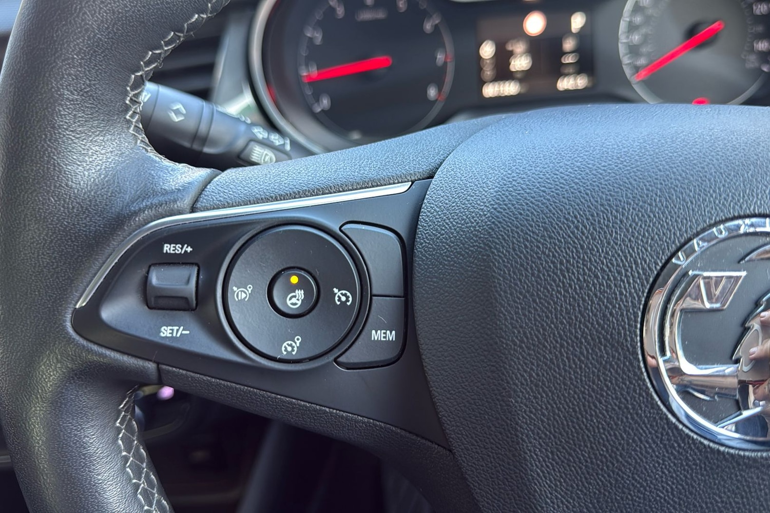 Used Vauxhall Crossland 2021 for sale - 76442538: Photo 48