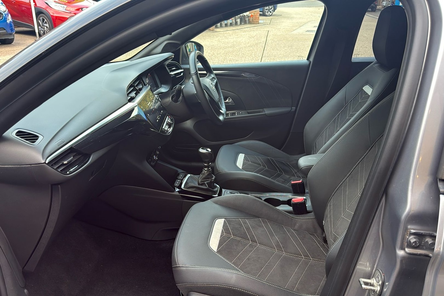 Used Vauxhall Corsa 2023 for sale - 76390941: Photo 3