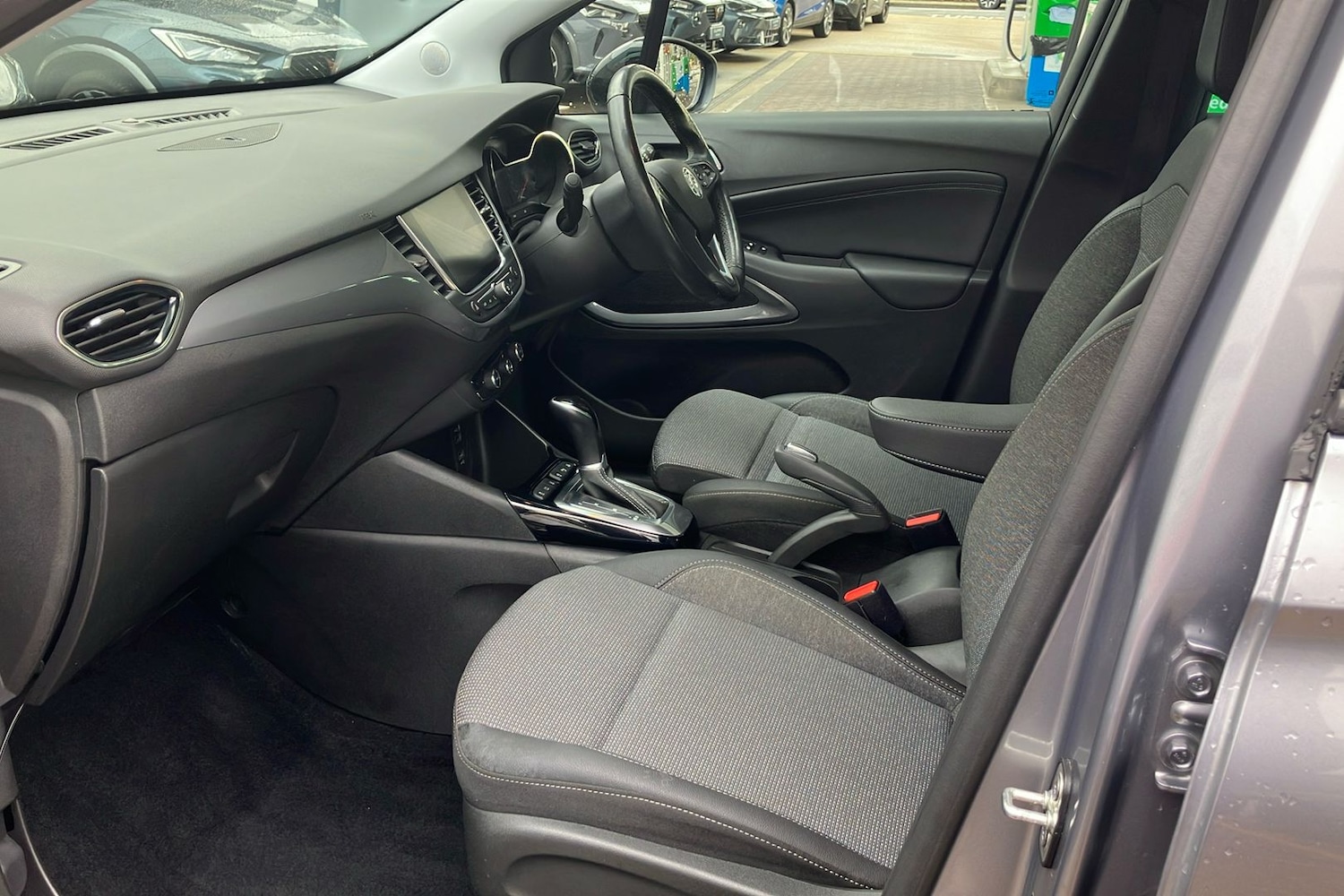 Used Vauxhall Crossland 2022 for sale - 76655734: Photo 3