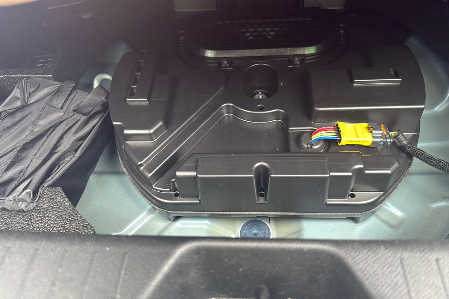 Vehicle 28
