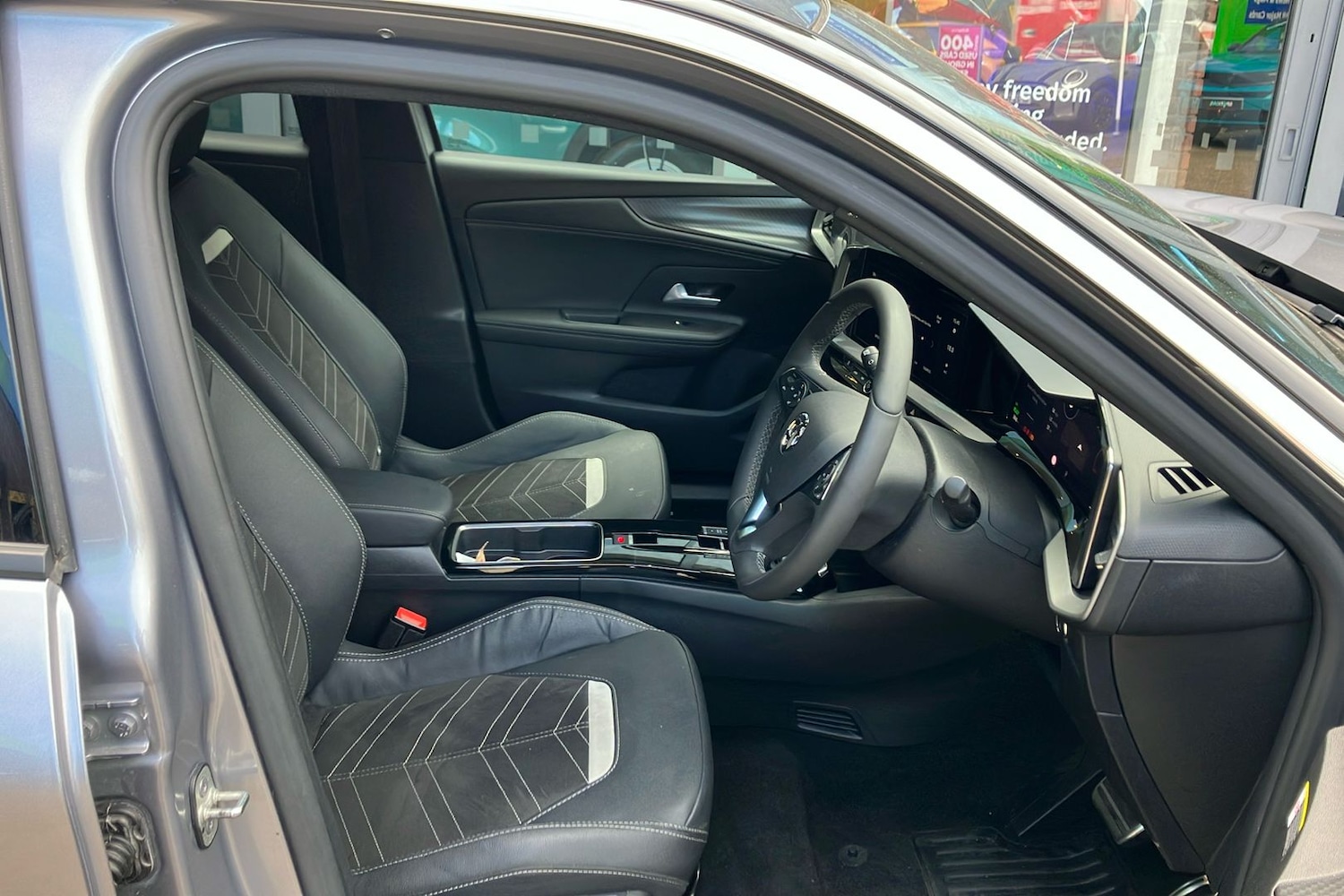 Used Vauxhall Mokka Electric 2025 for sale - 78027020: Photo 31