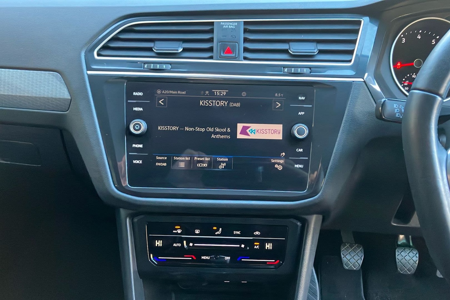 Used Volkswagen Tiguan 2022 for sale - 76805213: Photo 34