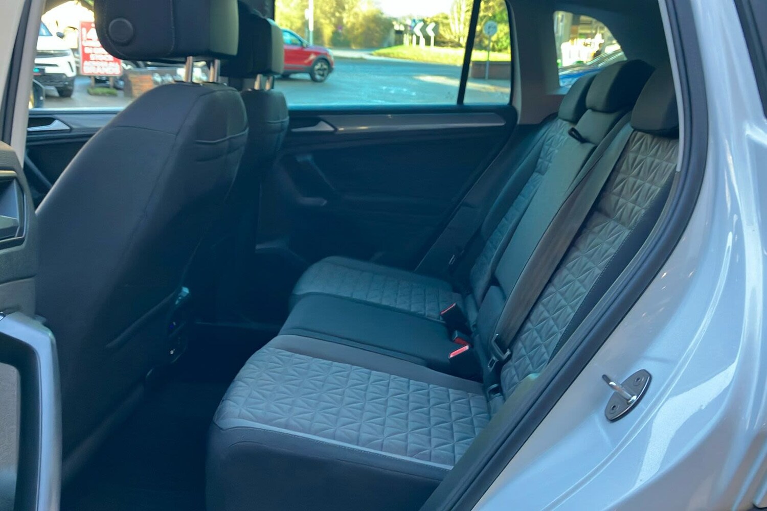 Used Volkswagen Tiguan 2022 for sale - 76805213: Photo 5