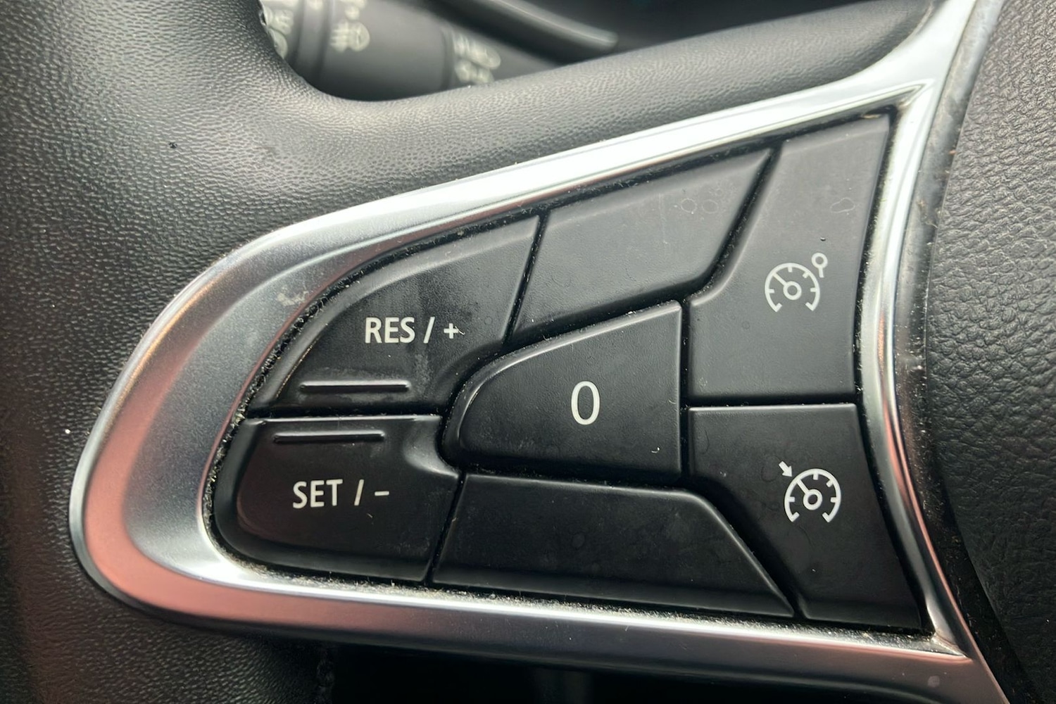 Used Renault Zoe 2020 for sale - 77283619: Photo 48