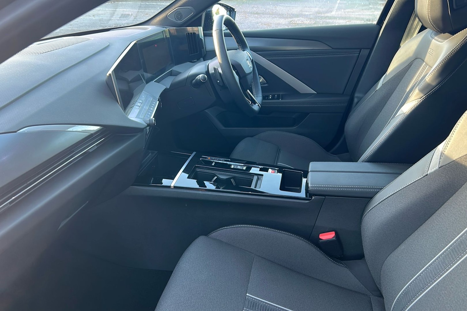 Used Vauxhall Astra 2025 for sale - 77288980: Photo 3