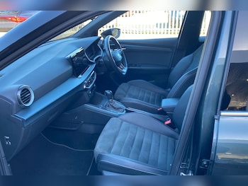 Used SEAT Arona undefined for sale - 76477681: Photo