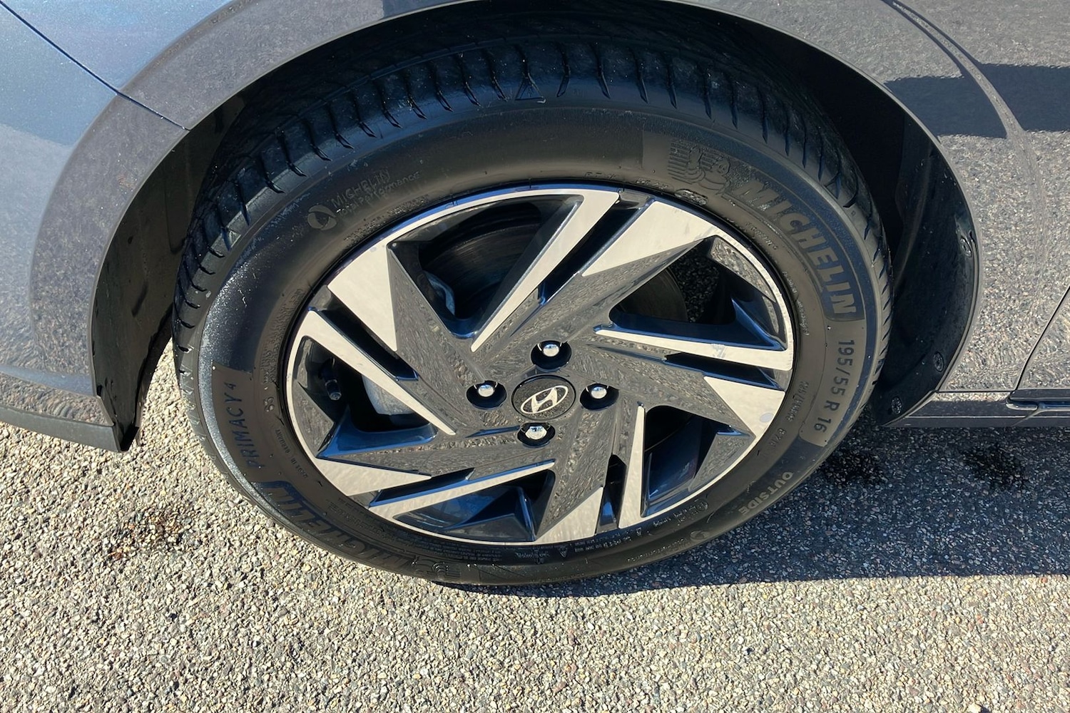 Used Hyundai i20 2023 for sale - 76725464: Photo 9