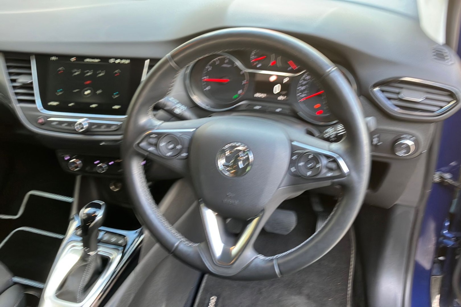 Used Vauxhall Crossland 2024 for sale - 76114789: Photo 13