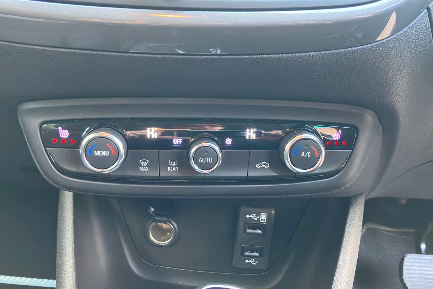 Used Vauxhall Crossland 2024 for sale - 76114789: Photo 15