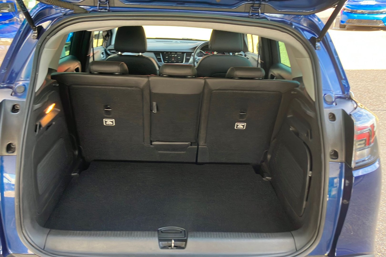 Used Vauxhall Crossland 2024 for sale - 76114789: Photo 27