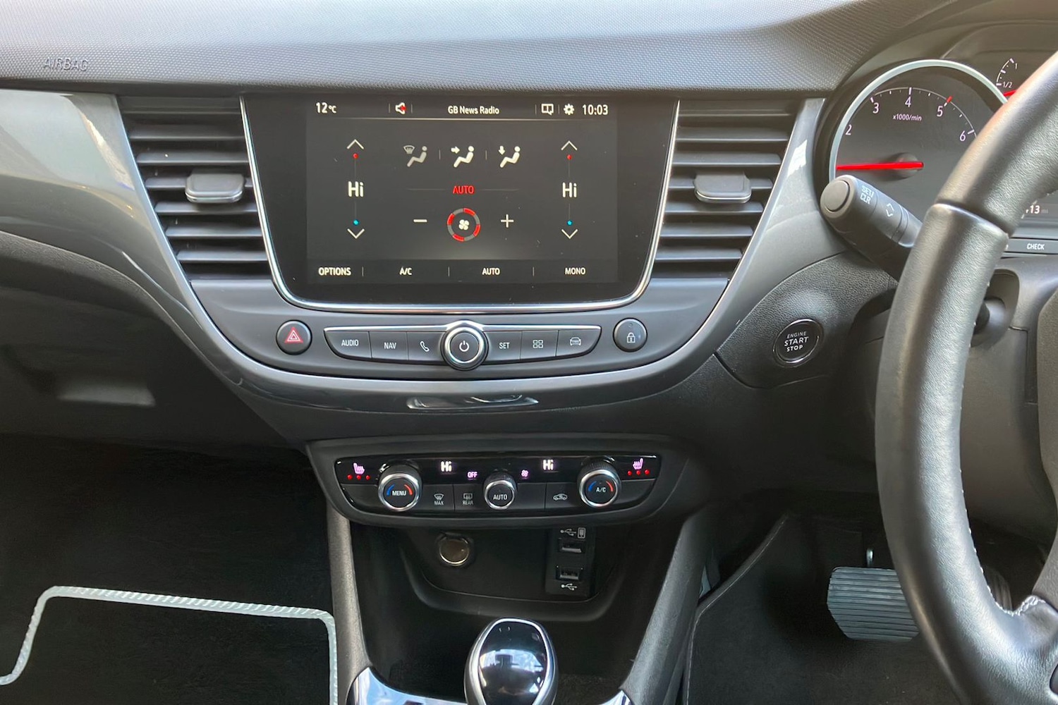 Used Vauxhall Crossland 2024 for sale - 76114789: Photo 32